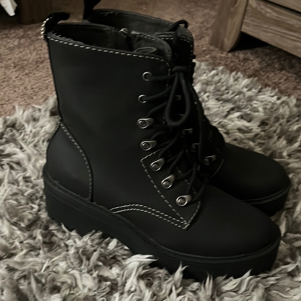 Skechers ankle boots